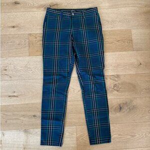 Elwood - Plaid Pants in Green Black & Blue
